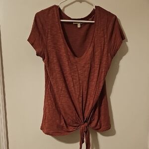 Women’s Rust Orange Tie-Front V-Neck Top